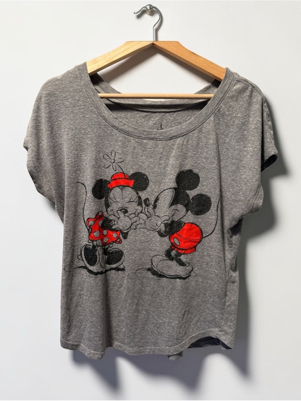 Disney Heather Gray Logo Tee with Black Print
Size: M